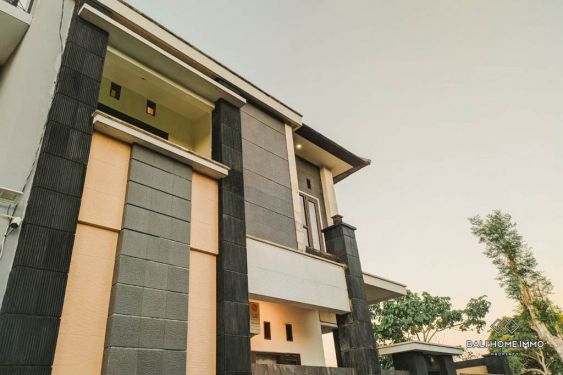 Image 10 from VILLA DE 3 CHAMBRES AVEC VUE MAGNIFIQUE À LOCATION MENSUELLE ET ANNUELLE À BALI JIMBARAN