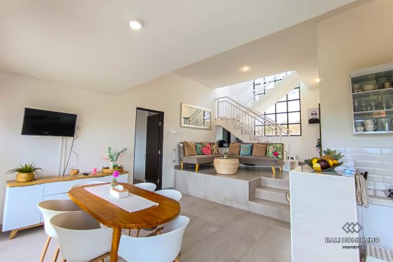 Image 4 from BELLE VILLA DE 3 CHAMBRES AVEC VUE SUR L'OCÉAN À VENDRE ET À LOUER À BALI - NUSA DUA