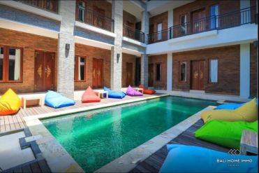Image 1 from Bed & Breakfast & 1 Bedroom Villa à vendre en pleine propriété à Batu Belig