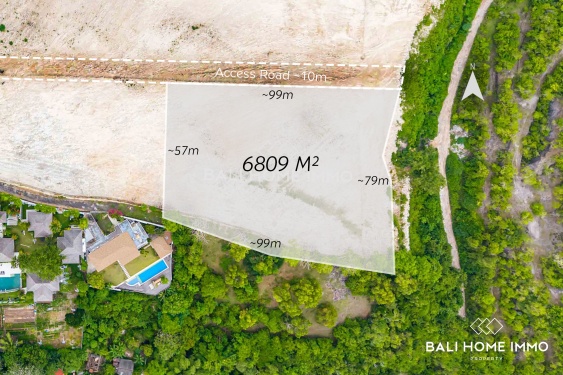 Grand terrain résidentiel à vendre avec vue sur l'océan à Ungasan