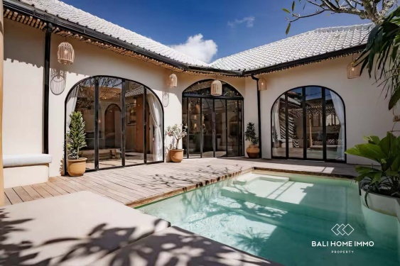 BOHEMIAN 2 Bedroom Villa FOR LEASEHOLD SALE in BERAWA BALI