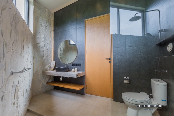 Image 16 from Villa 1 Kamar baru Dijual Leasehold di Bali Pererenan Sisi Utara