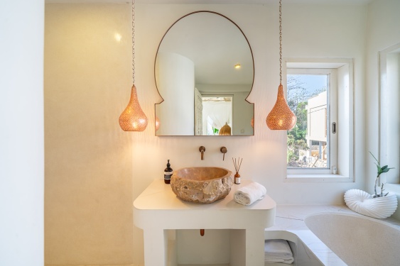 Image 15 from SUITE BOHÈME TOUT NEUF D'UNE CHAMBRE À LOUER AU MOIS À PECATU PRÈS DE LA PLAGE DE NUNGGALAN