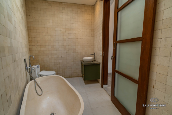 Image 19 from Vila keluarga 2 kamar baru untuk dijual di Ubud