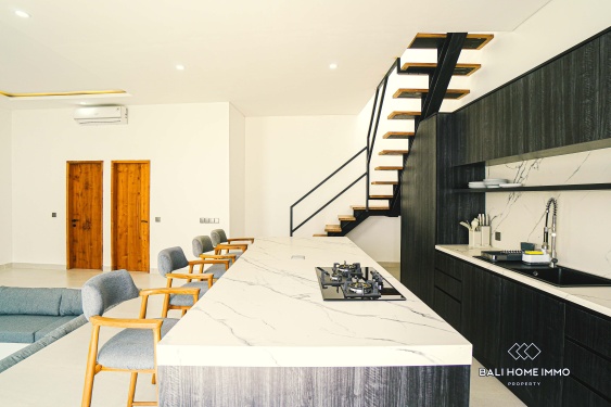 Image 9 from Villa moderne et minimaliste neuve de 2 chambres à vendre et à louer à Padonan Canggu