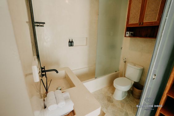 Image 14 from Vila Modern 2 Kamar Tidur Baru di Buduk Bali