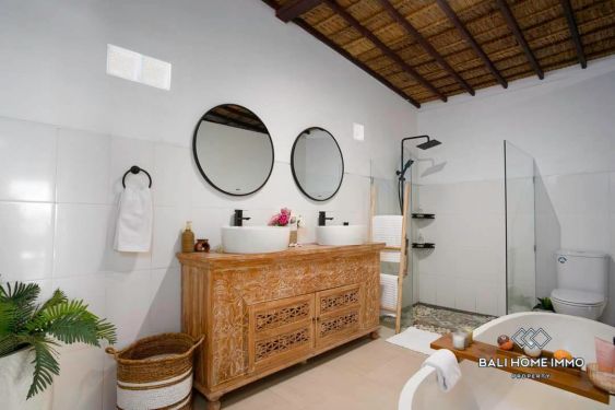 Image 16 from Vila Indah 2 Kamar Tidur dengan Pemandangan Laut untuk Disewa di Ungasan