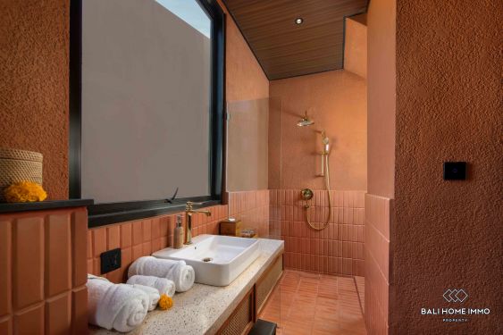 Image 12 from Vila Baru 2 Kamar dijual di Bali Canggu Batu Bolong