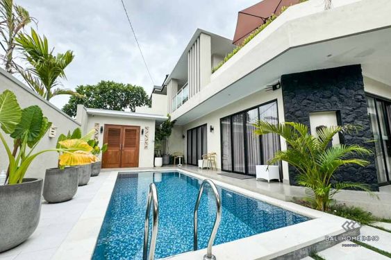 Image 1 from Villa neuve de 2 chambres à vendre en pleine propriété à Bali Kerobokan