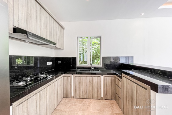 Image 5 from Villa neuve de 2 chambres à vendre en pleine propriété près de Pandawa Beach