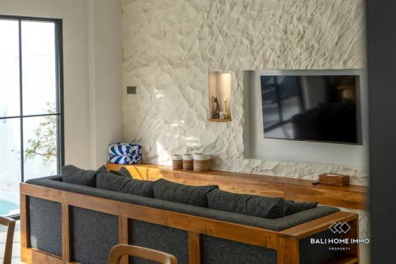 Image 3 from Villa 2 Kamar Tidur Baru Dijual di Bali Canggu Padang Linjong