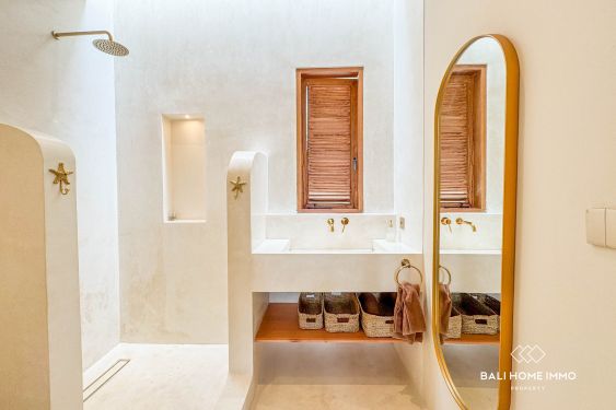 Image 3 from Dijual Vila 2 Kamar Baru di Pererenan Tumbak Bayuh