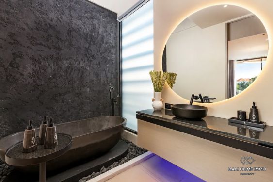 Image 16 from 2 Bedroom Villa For Rent & Sale Leasehold in Bali Berawa