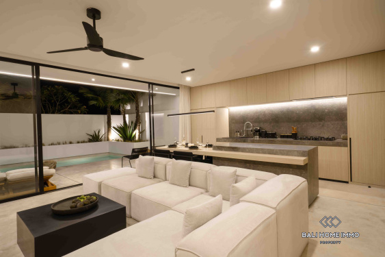 Image 10 from Villa baru 2 Kamar Dijual Hak Milik di Tepi Pantai Pererenan Bali