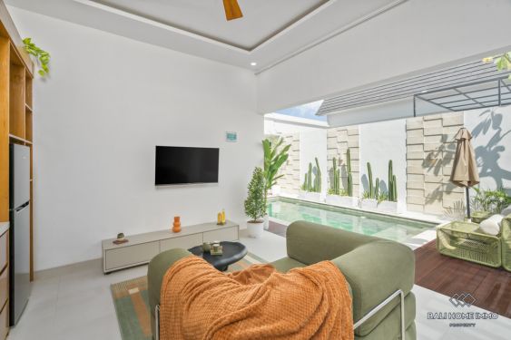 Image 3 from Villa 2 Kamar Baru Dijual Hak Sewa di Sisi Perumahan Seminyak Bali