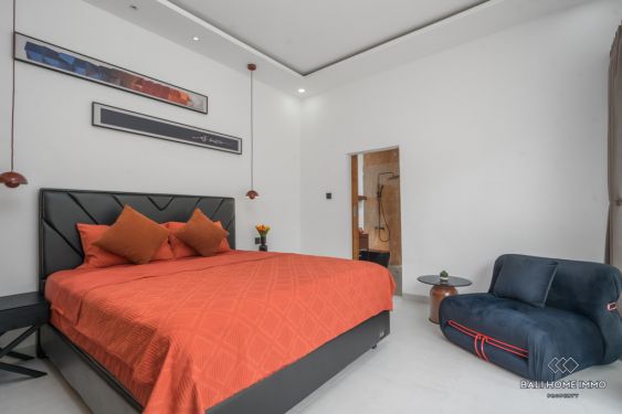 Image 13 from Villa neuve de 2 chambres à vendre en location à Bali, Seminyak, quartier résidentiel