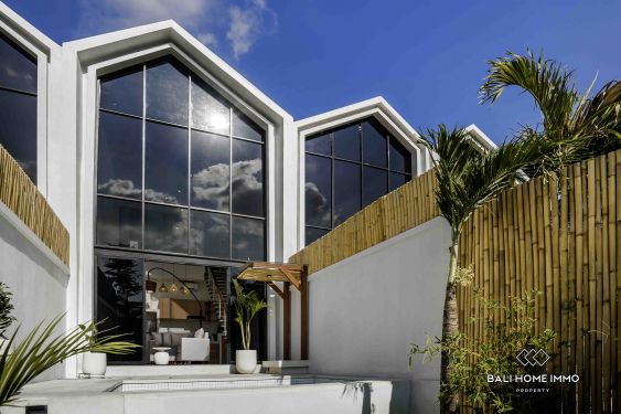 Image 1 from Villa neuve de 2 chambres à vendre en bail à Batu Bolong Canggu