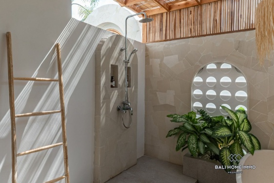 Image 15 from Villa neuve de 2 chambres à vendre en bail à Kerobokan