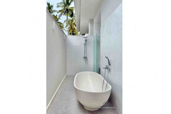 Image 12 from Dijual Villa 2 Kamar Tidur Baru dengan Hak Sewa di Sumbawa