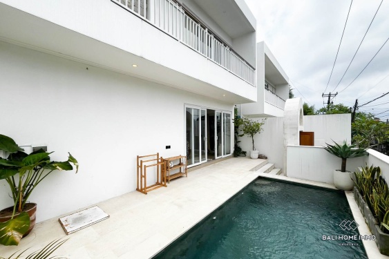 Image 2 from Villa neuve de 2 chambres à vendre en location à Tumbak Bayuh Pererenan