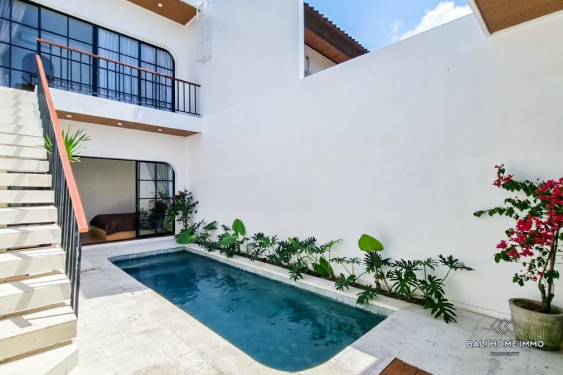 Villa neuve de 2 chambres à louer à l'année dans le quartier résidentiel de Canggu, à Bali.