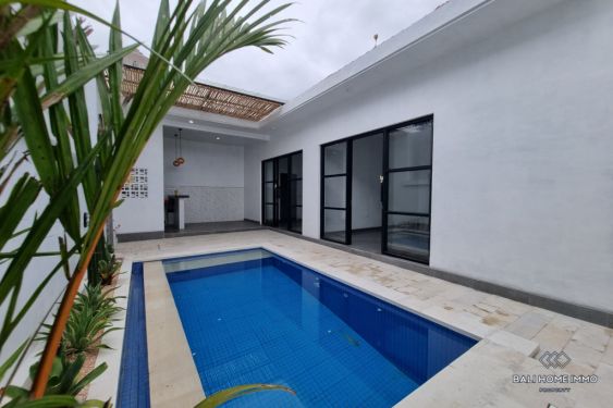 Image 1 from Villa neuve de 2 chambres à louer à l'année à Bali Canggu, côté résidentiel