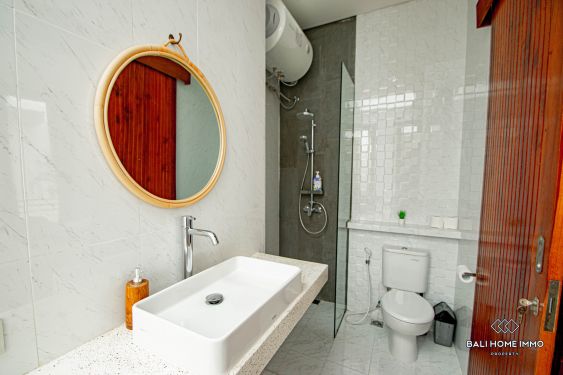 Image 17 from Vila baru dengan 2 Kamar dijual Di Kerobokan