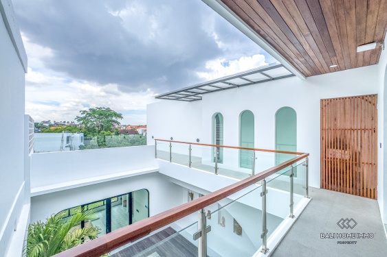 Image 17 from Villa neuve de 2 chambres à vendre en bail à Bali - Canggu Berawa