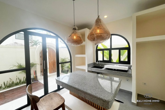 Image 5 from Villa keluarga baru dengan 3 kamar dijual di Buduk Canggu.