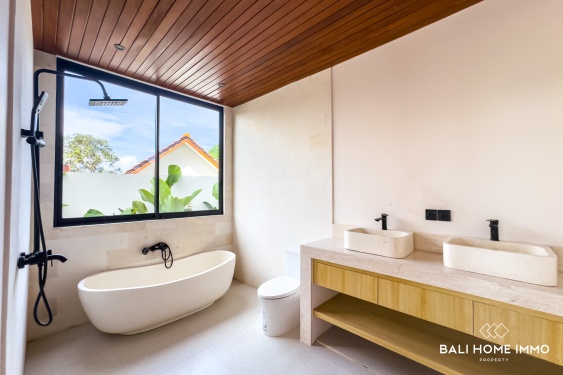 Image 11 from Vila Keluarga 3 Kamar baruuntuk dijual di Seseh Northside