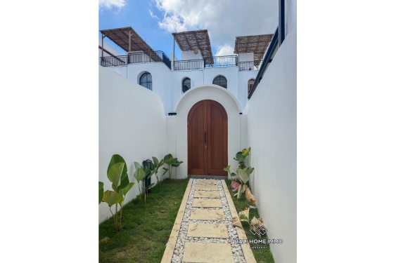 Image 12 from Brand New 3 Bedroom Mediterranean Villa for Sale in Ungasan