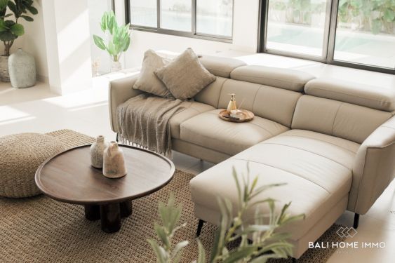 Image 3 from BRAND NEW 3 BEDROOM MODERN LUXURY VILLA FOR SALE IN UNGASAN NEAR MELASTI BEACH