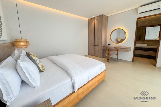 Image 19 from Vila Modern 3 Kamar Baru Dijual di Kuta