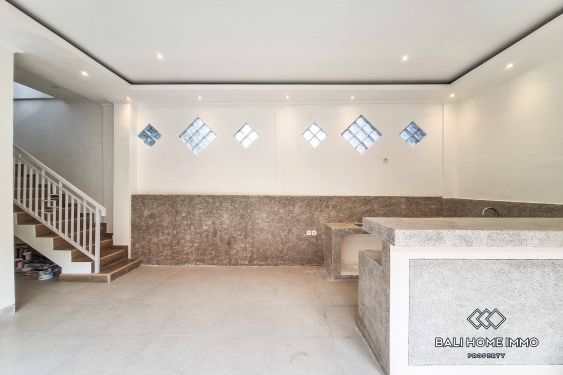 Image 3 from Vila 3 Kamar Baru untuk Disewa di Padonan Canggu