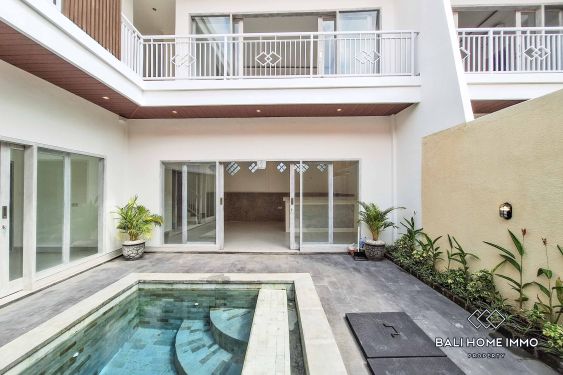 Image 2 from Vila 3 Kamar Baru untuk Disewa di Padonan Canggu