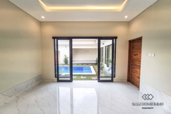 Image 4 from Vila 3 Kamar Baru untuk Disewa di Sisi Perumahan Canggu