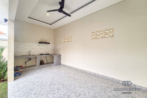 Image 3 from Vila 3 Kamar Baru untuk Disewa di Sisi Perumahan Canggu