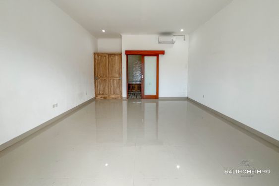 Image 10 from Villa Baru  3 Kamar Disewakan di Kerobokan Bali