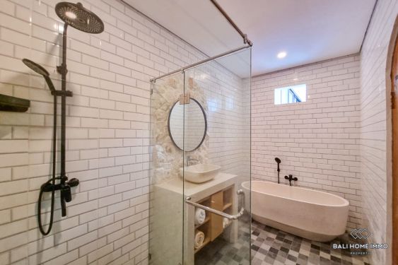 Image 13 from Dijual dan Disewakan Villa Baru 3 Kamar di Bali Canggu Residential Side