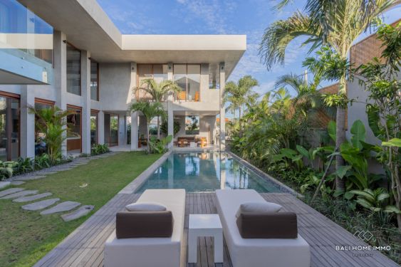 Image 1 from Villa 3 Kamar Baru Untuk Dijual dan Disewakan di Tepi Pantai Pererenan Bali