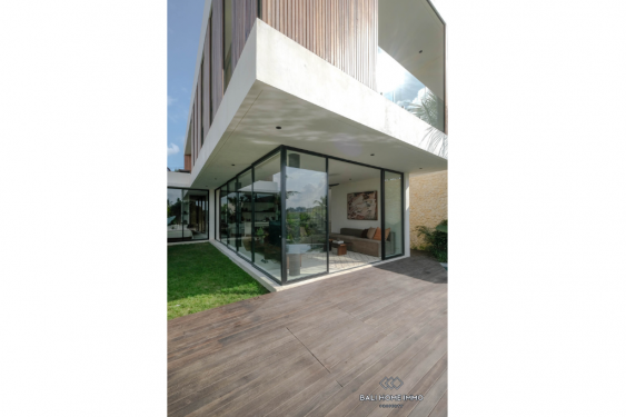 Image 6 from Villa Baru 3 Kamar dijual Hak Milik di Bali Tanah Lot