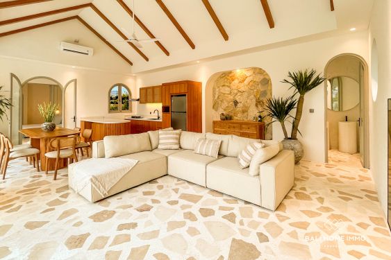 Image 5 from Vila 3 Kamar Baru Dijual di Sisi Perumahan Canggu