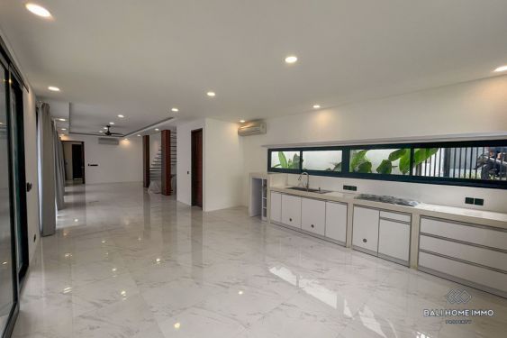 Image 3 from Brand New 3 Bedroom Villa for sale in Umalas