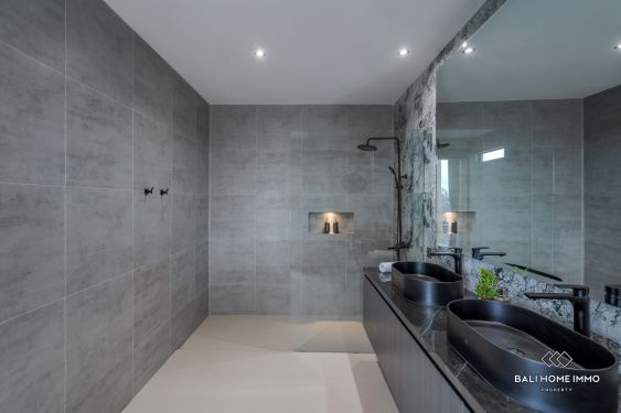 Image 18 from Dijual Villa 3 Kamar Tidur Baru di Bali Canggu Utara