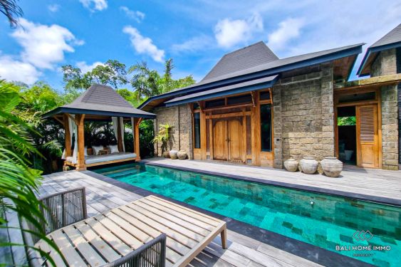 Image 1 from Villa neuve de 3 chambres à vendre en bail à Bali Canggu côté résidentiel