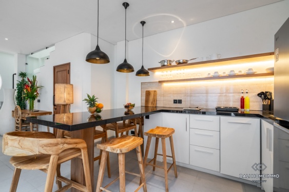 Image 5 from Villa neuve de 3 chambres à vendre en bail emphytéotique à Kuta Legian, Bali