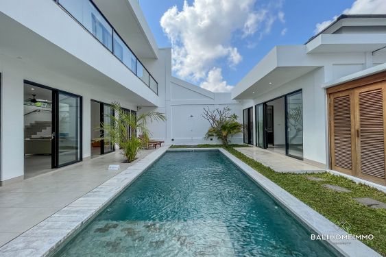 Image 2 from Brand New 3 Bedroom Villa for Sale Leasehold in Bali Legian
