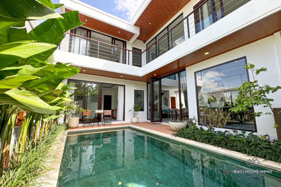 Image 1 from Villa 3 Kamar Baru Dijual Hak Sewa di Bali Seminyak