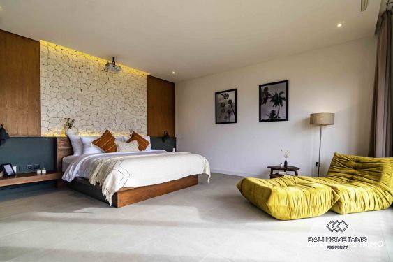 Image 3 from Vila baru 3 kamar  untuk dijual di jantung Berawa