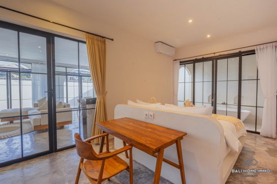 Image 15 from Villa  Baru 3 Kamar untuk Disewakan Tahunan di Bali Canggu Batu Bolong Echo Beach